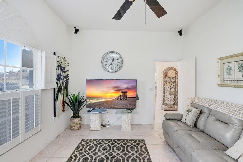 LA PALOMA VILLAGE UNIT 2 PH - Residential