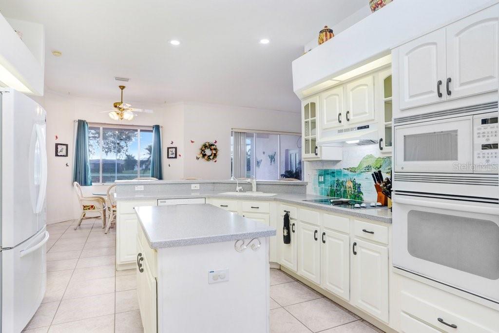 LA PALOMA VILLAGE UNIT 2 PH - Residential