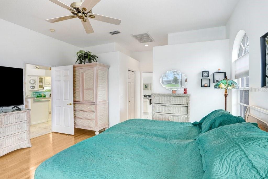 LA PALOMA VILLAGE UNIT 2 PH - Residential