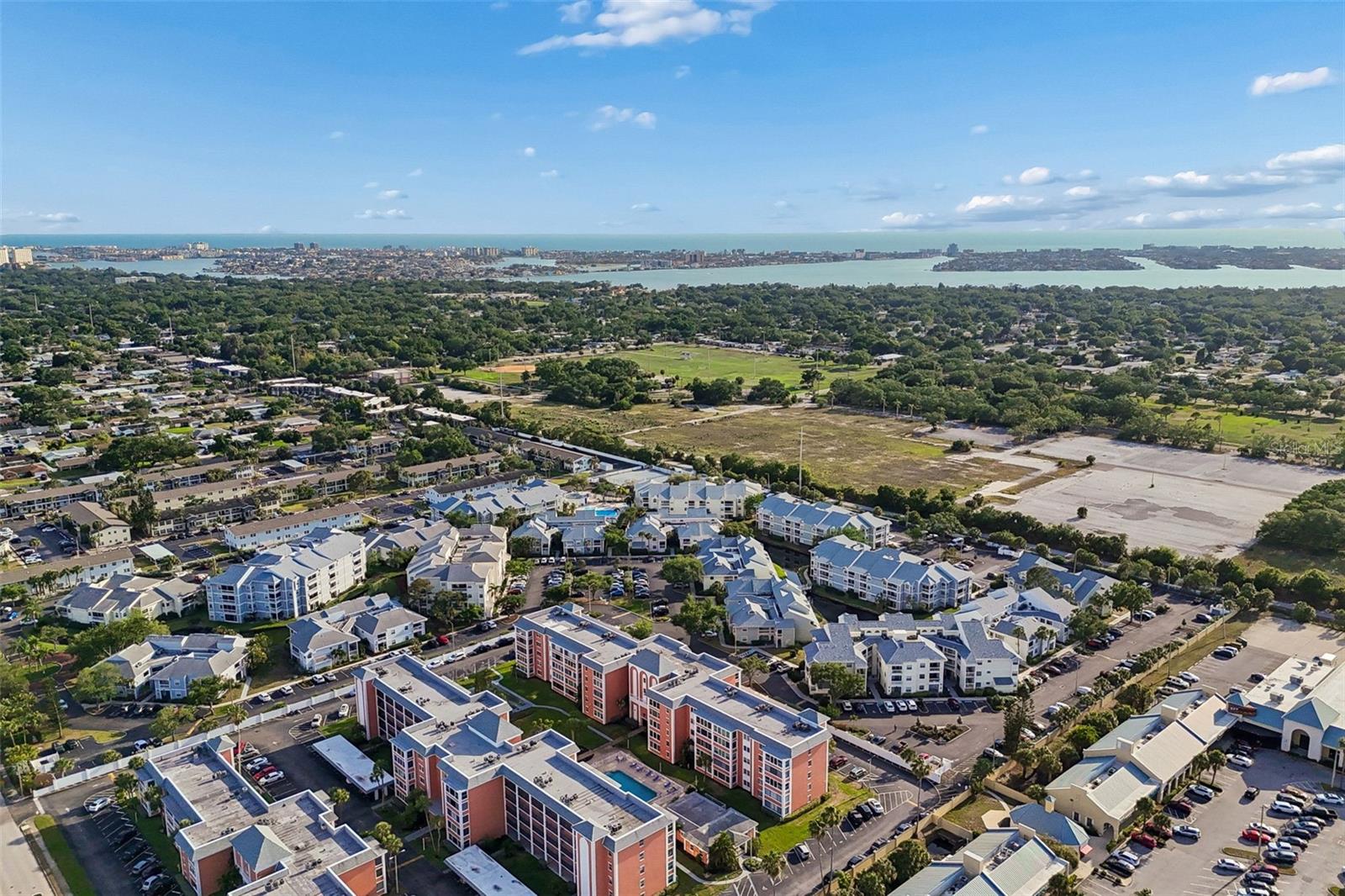 CROSSWINDS COLONY ONE CONDO - Residential Lease