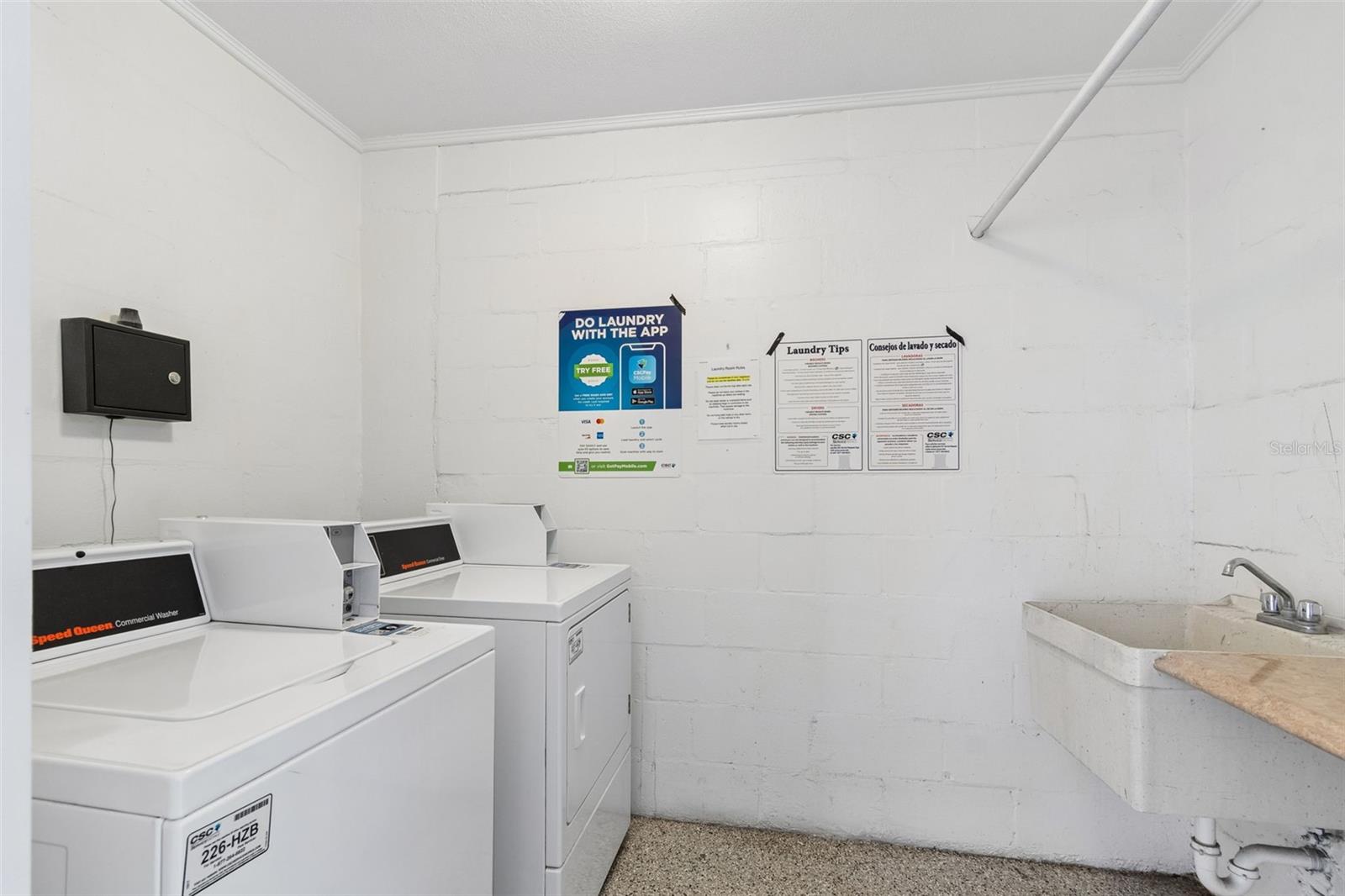 CROSSWINDS COLONY ONE CONDO - Residential Lease