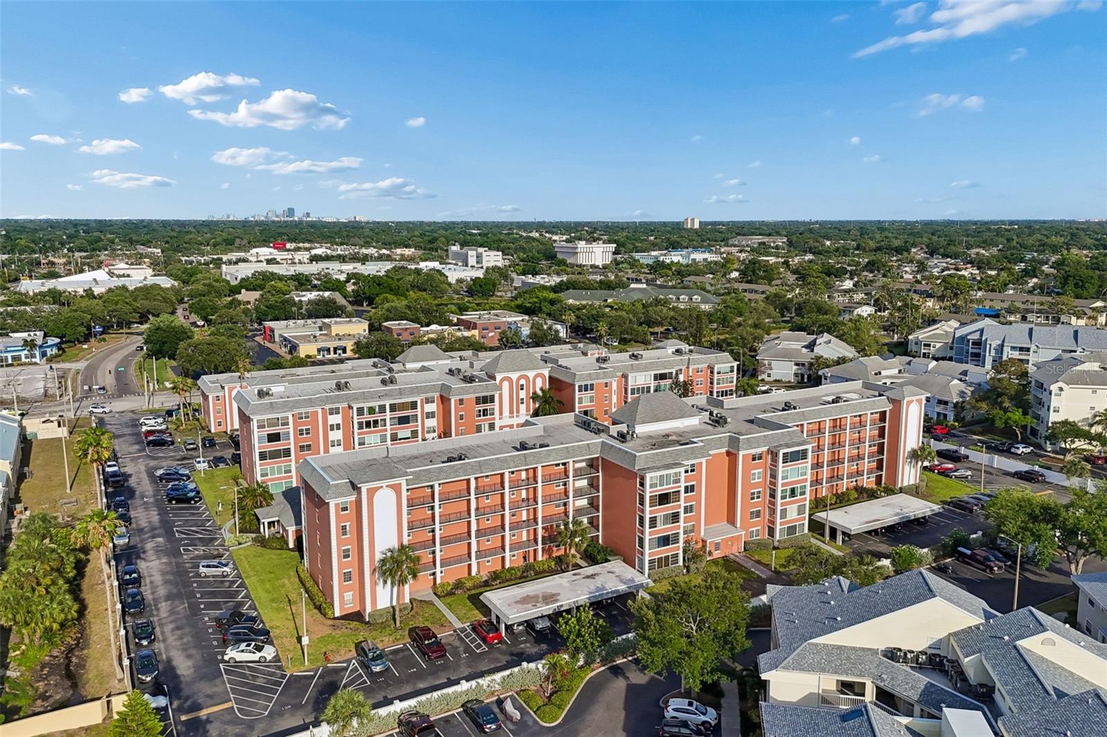 CROSSWINDS COLONY ONE CONDO - Residential Lease