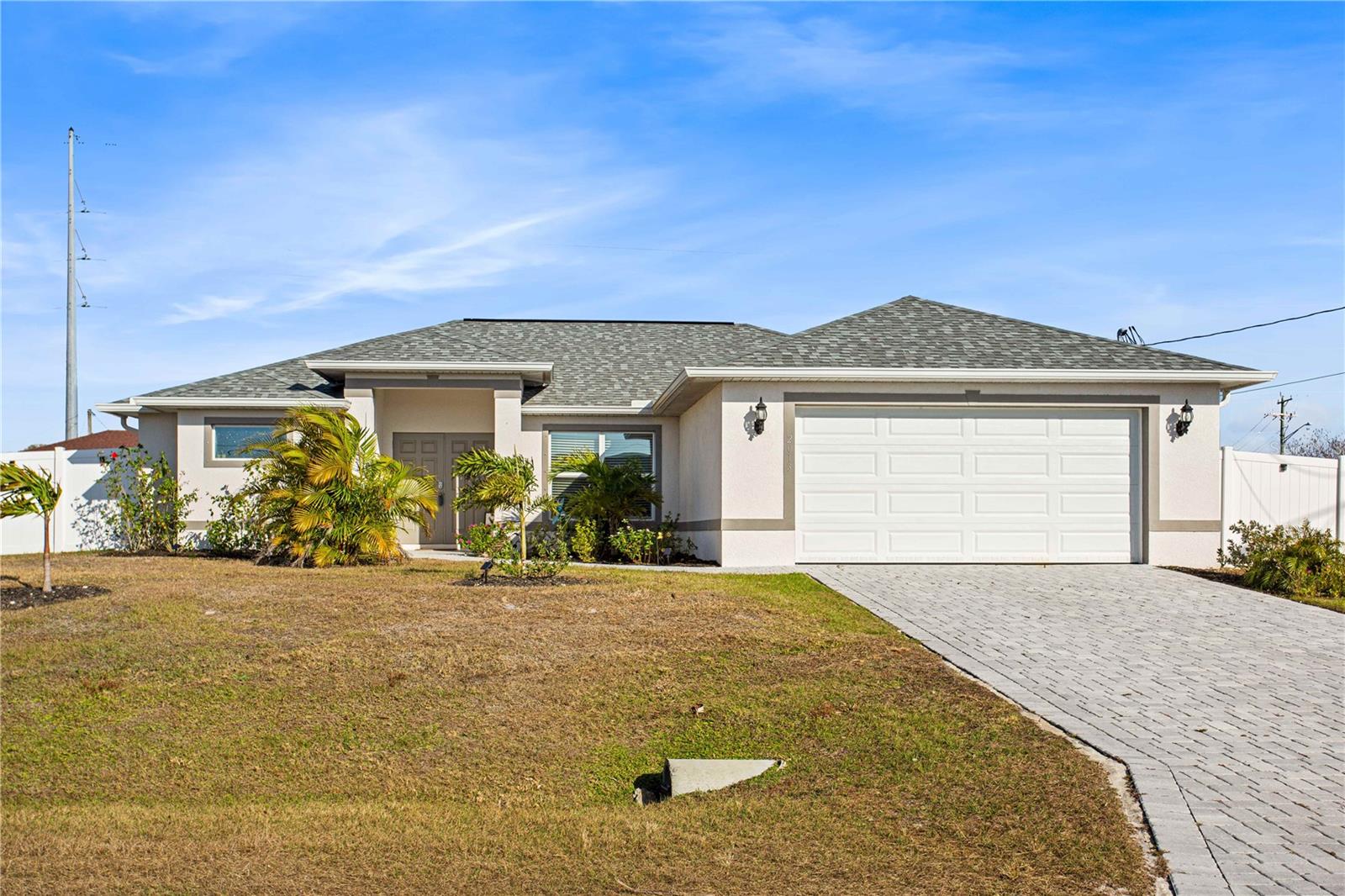 CAPE CORAL - Residential
