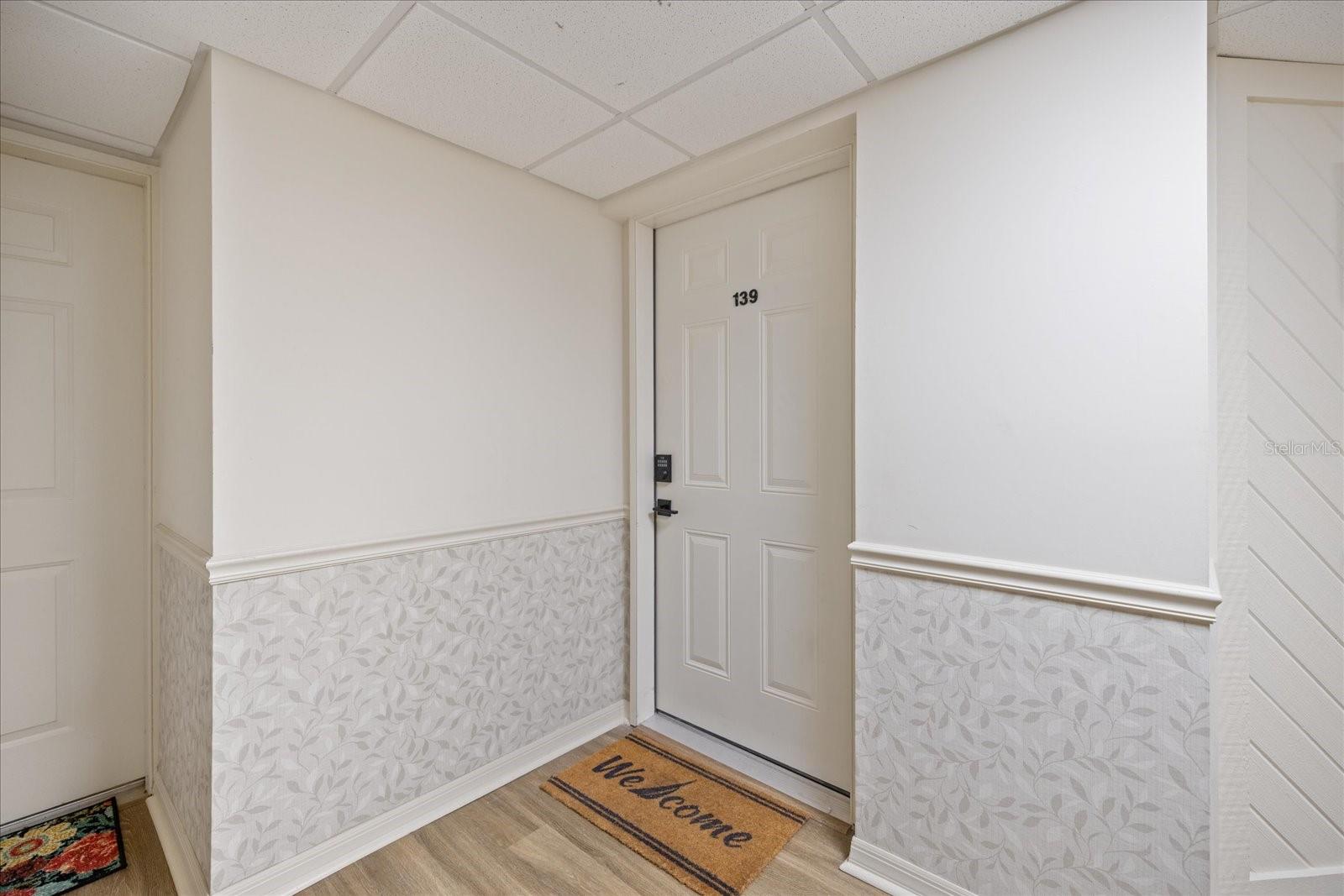 MACARTHUR BEACH - Residential