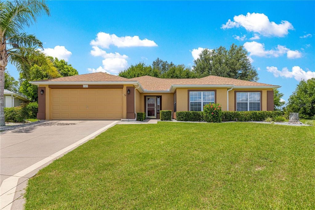 Photo of 13835 SE 85th Circle, Summerfield, FL 34491 (MLS # OM714747)