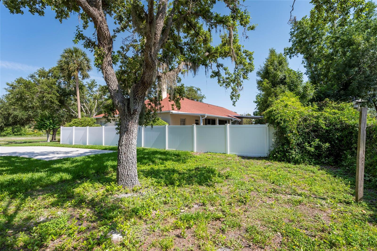 ALAFIA RIVER ESTATES - Residential