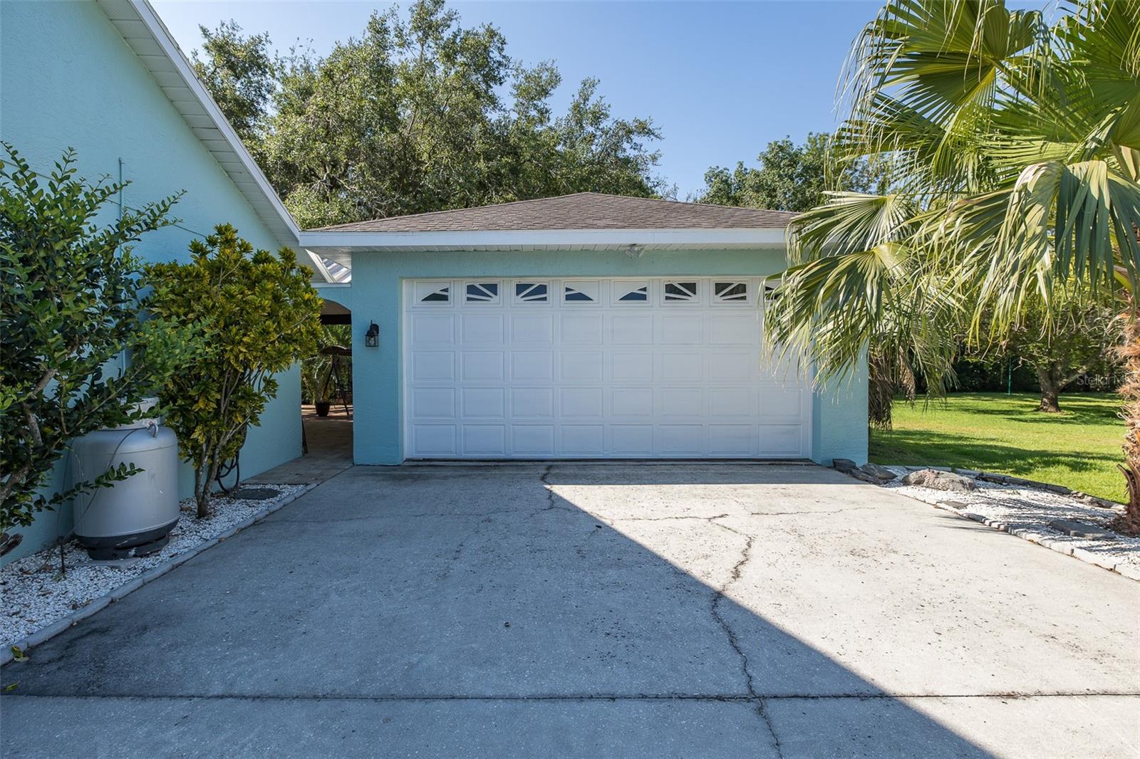 3609 MONTCLAIR DRIVE