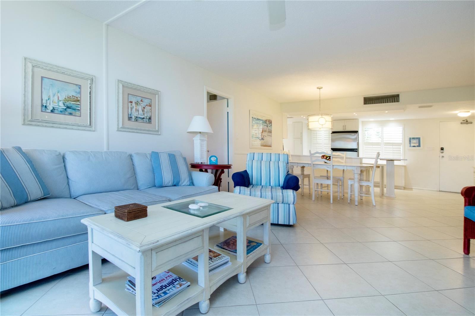 CRYSTAL SANDS 2 - Residential