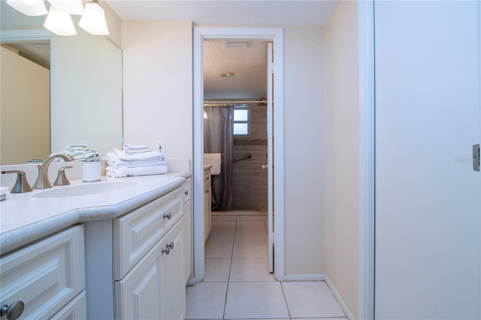 CRYSTAL SANDS 2 - Residential