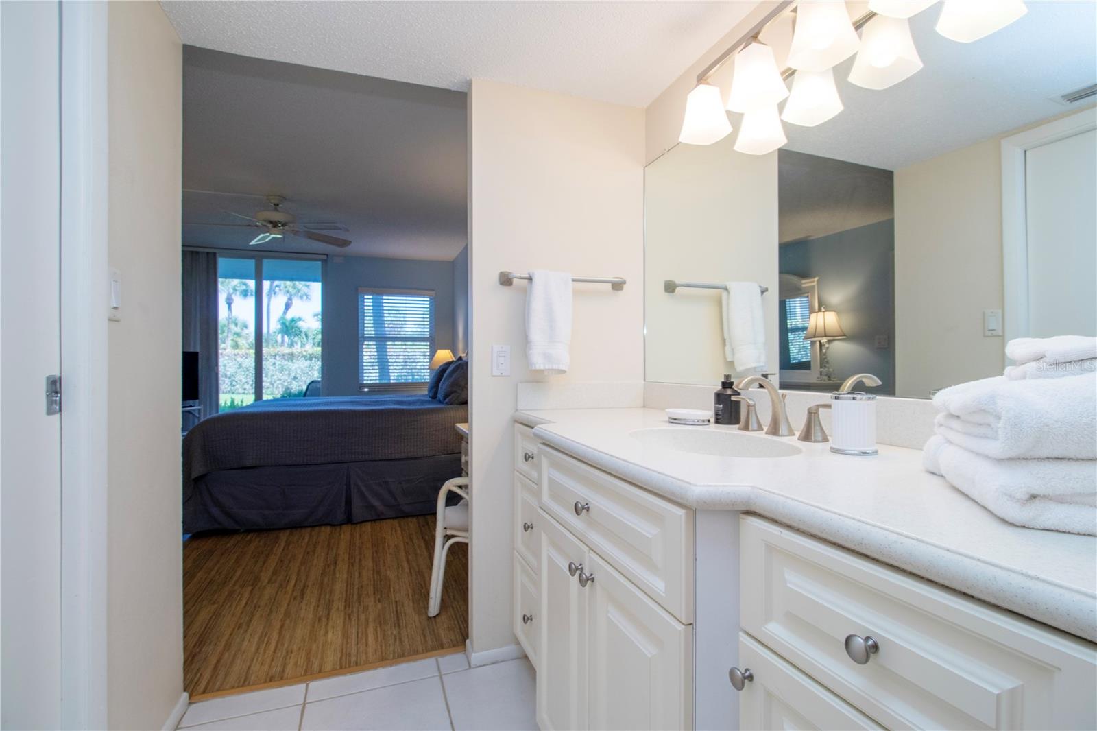 CRYSTAL SANDS 2 - Residential