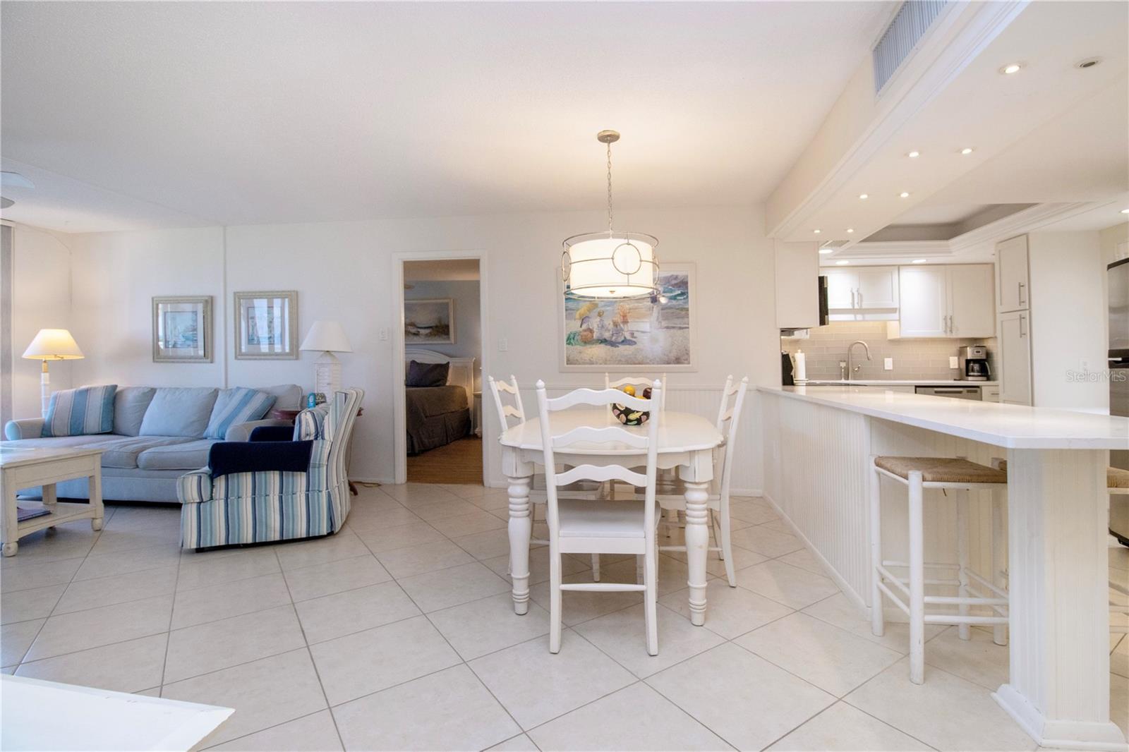 CRYSTAL SANDS 2 - Residential