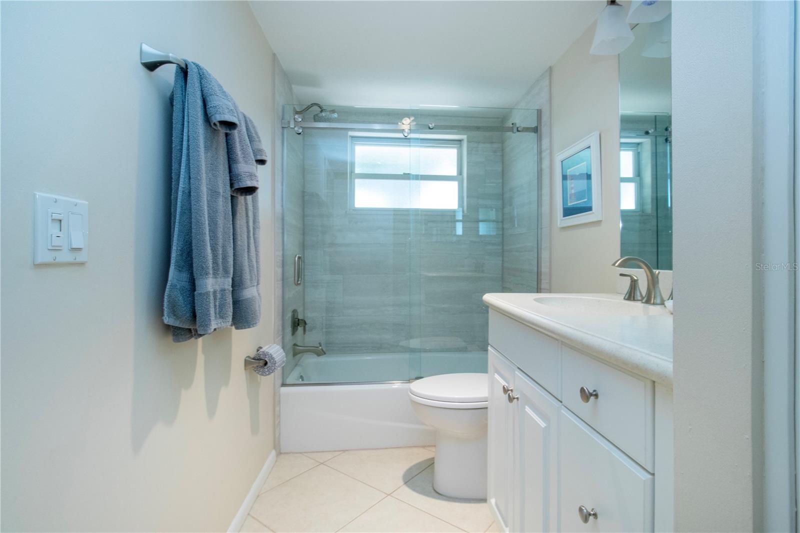 CRYSTAL SANDS 2 - Residential