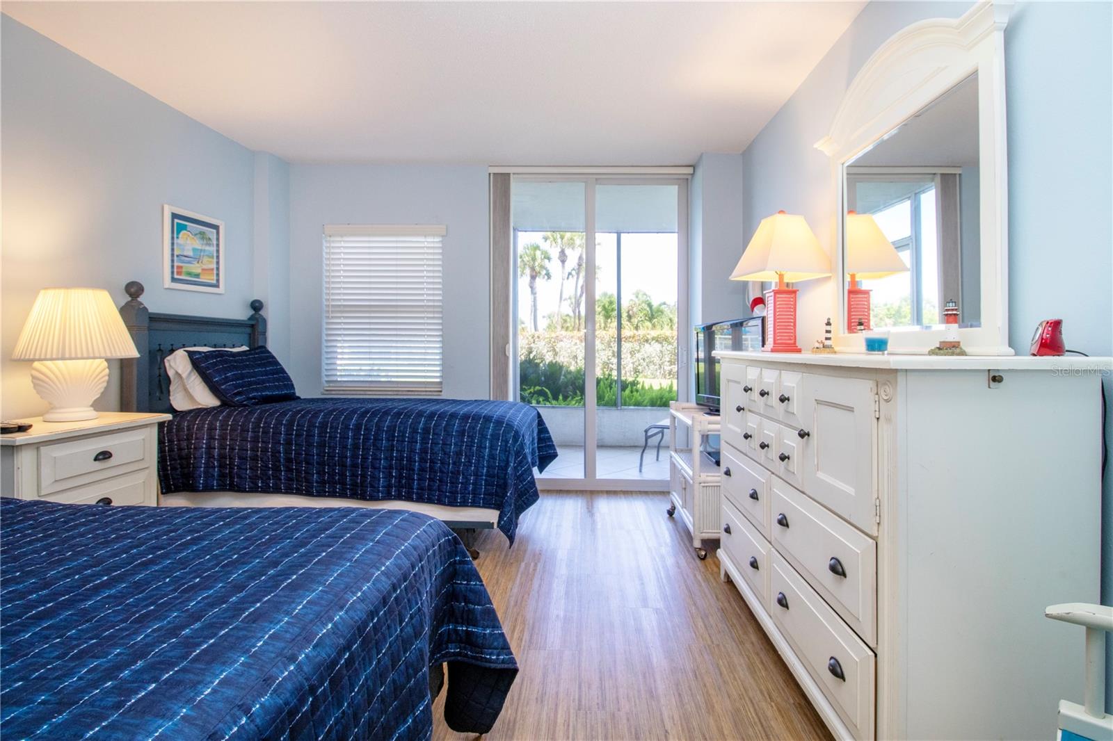 CRYSTAL SANDS 2 - Residential