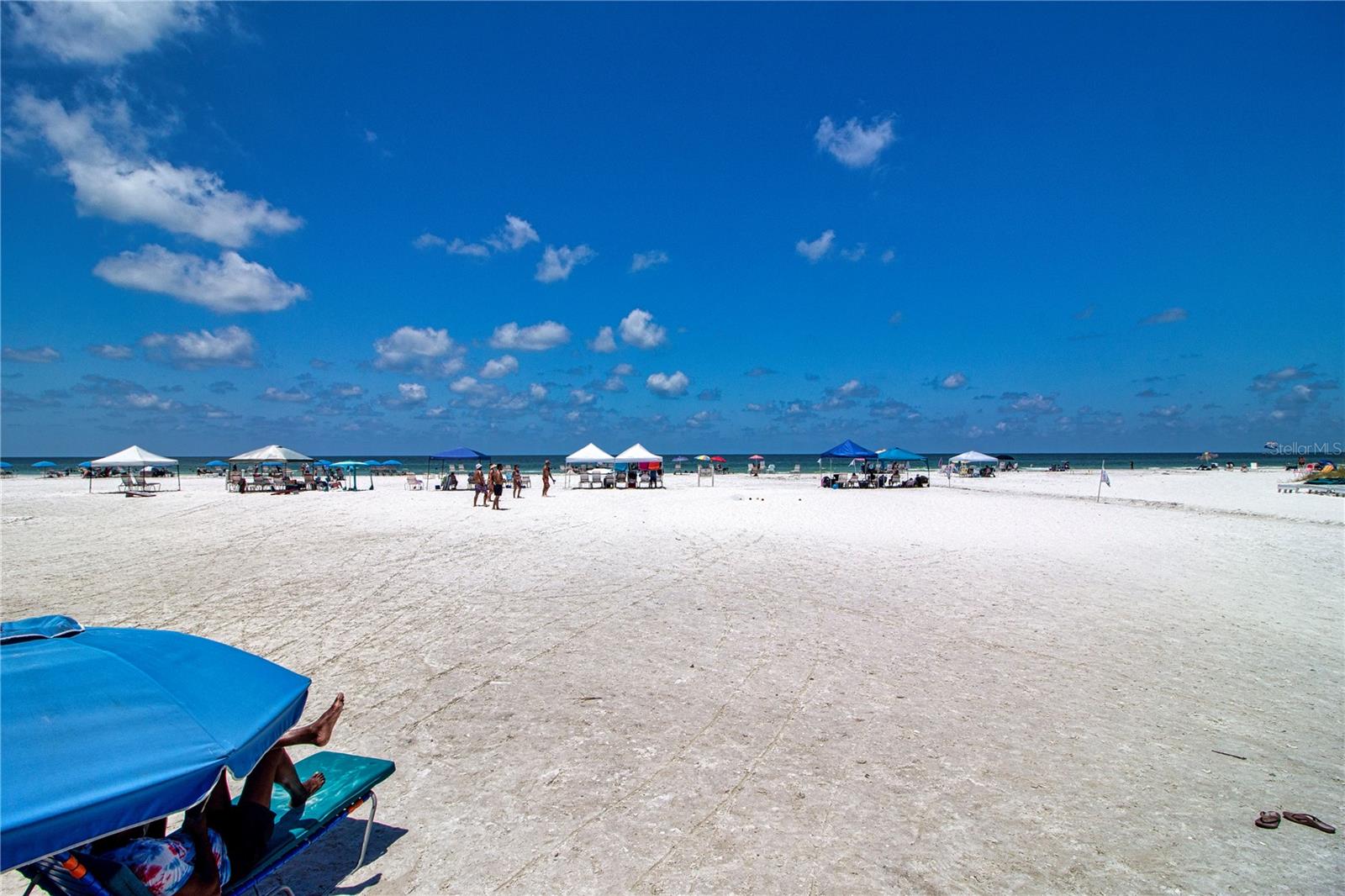 CRYSTAL SANDS 2 - Residential