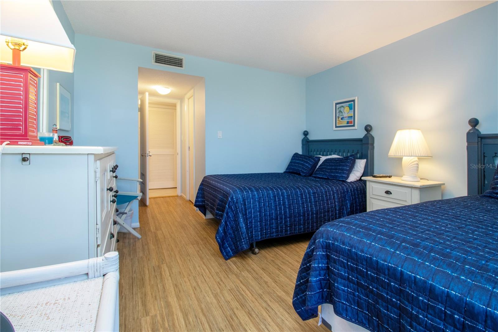 CRYSTAL SANDS 2 - Residential