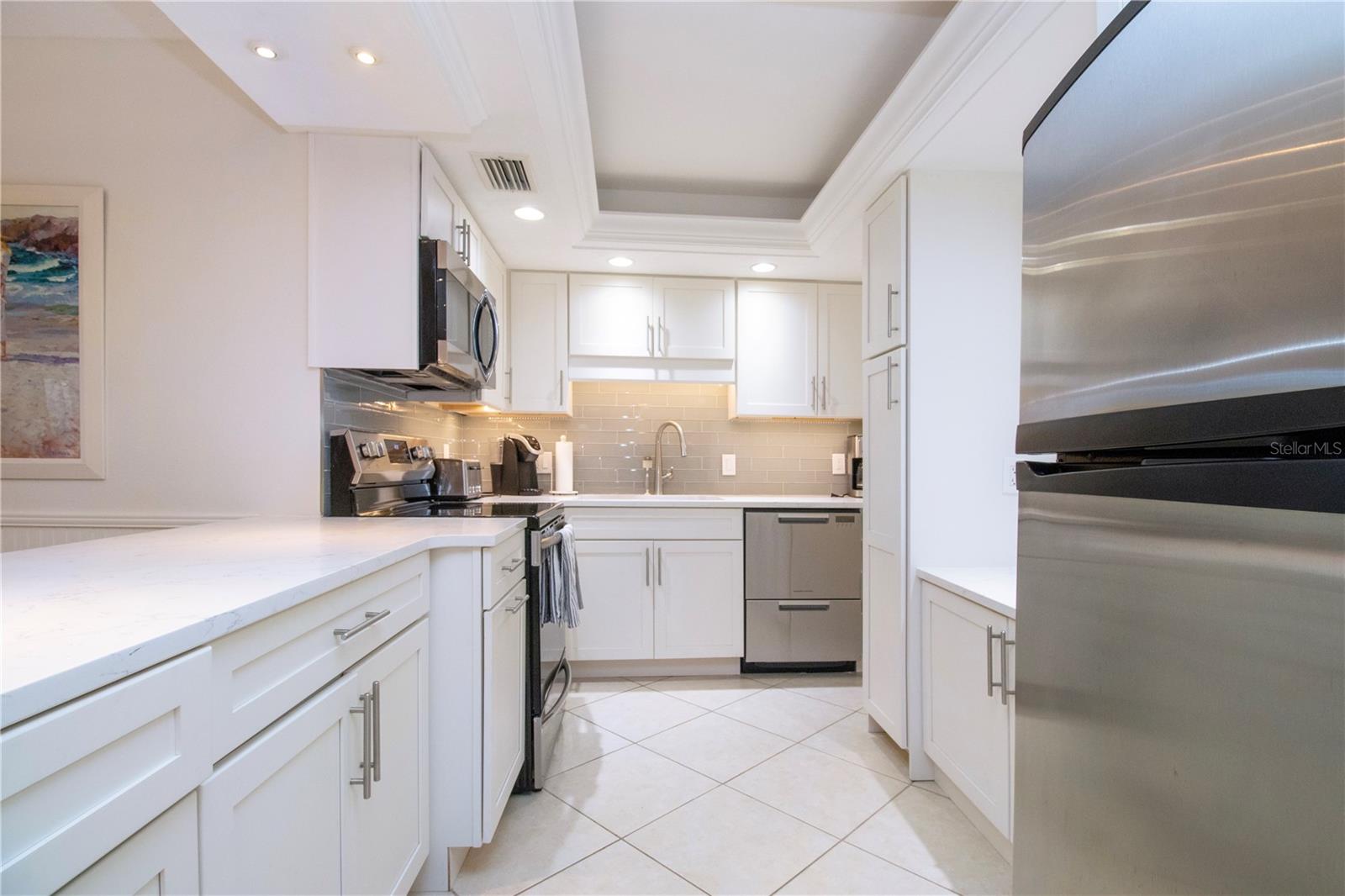 CRYSTAL SANDS 2 - Residential