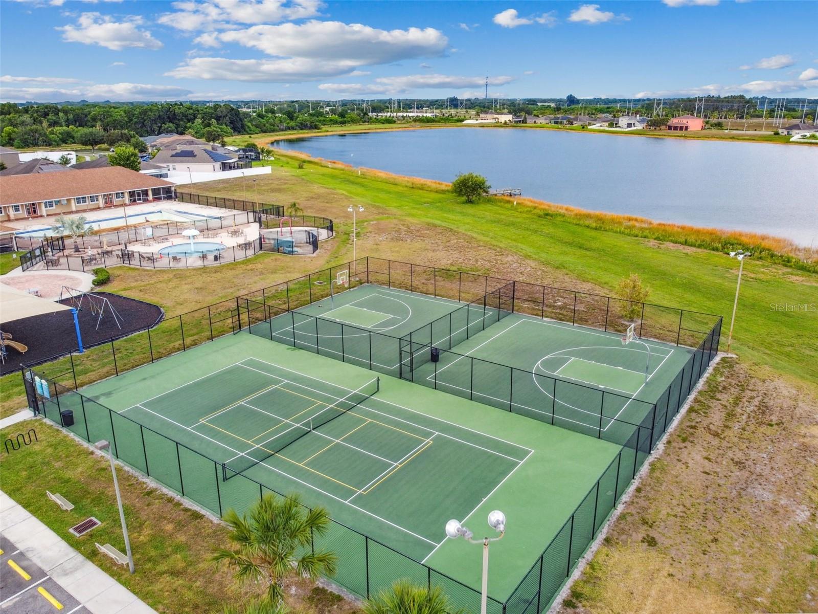 SPYGLASS AT RIVER BEND - Residential