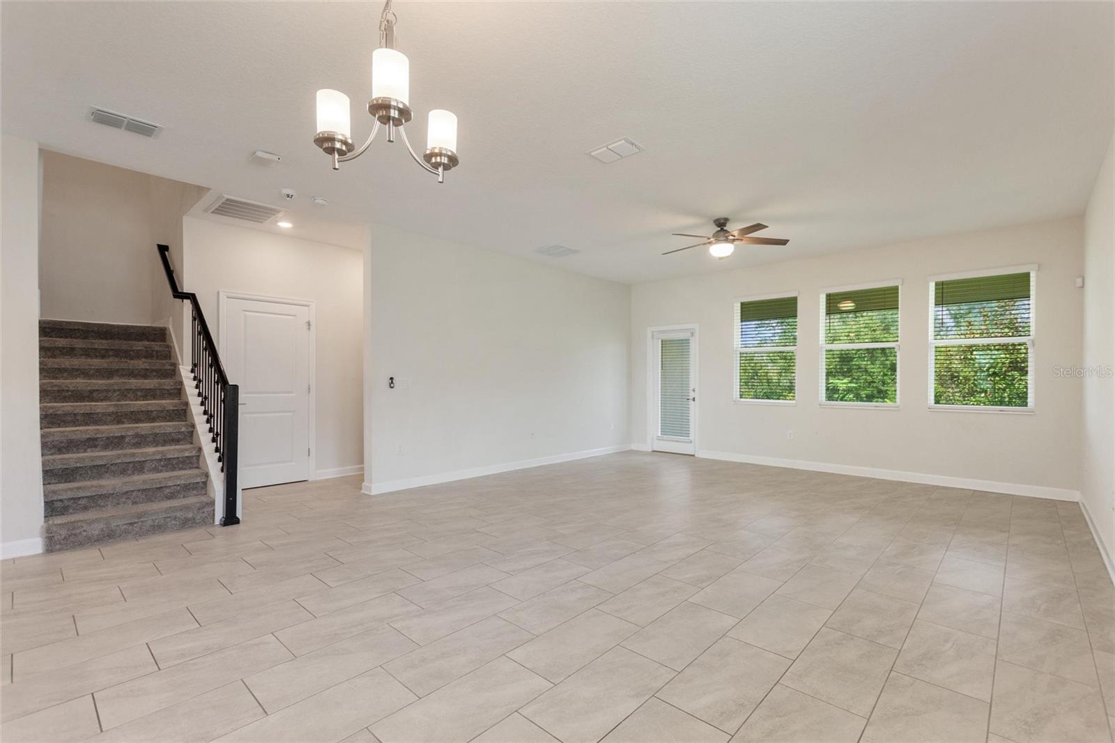 STONEYBROOK SOUTH NORTH PRCL PH 5 - Residential Lease