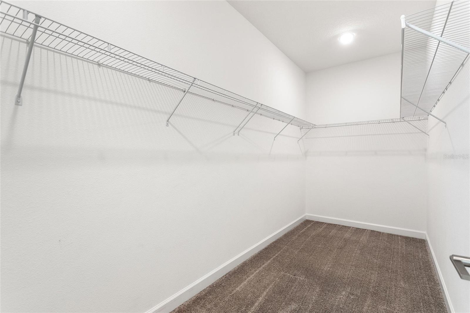 STONEYBROOK SOUTH NORTH PRCL PH 5 - Residential Lease