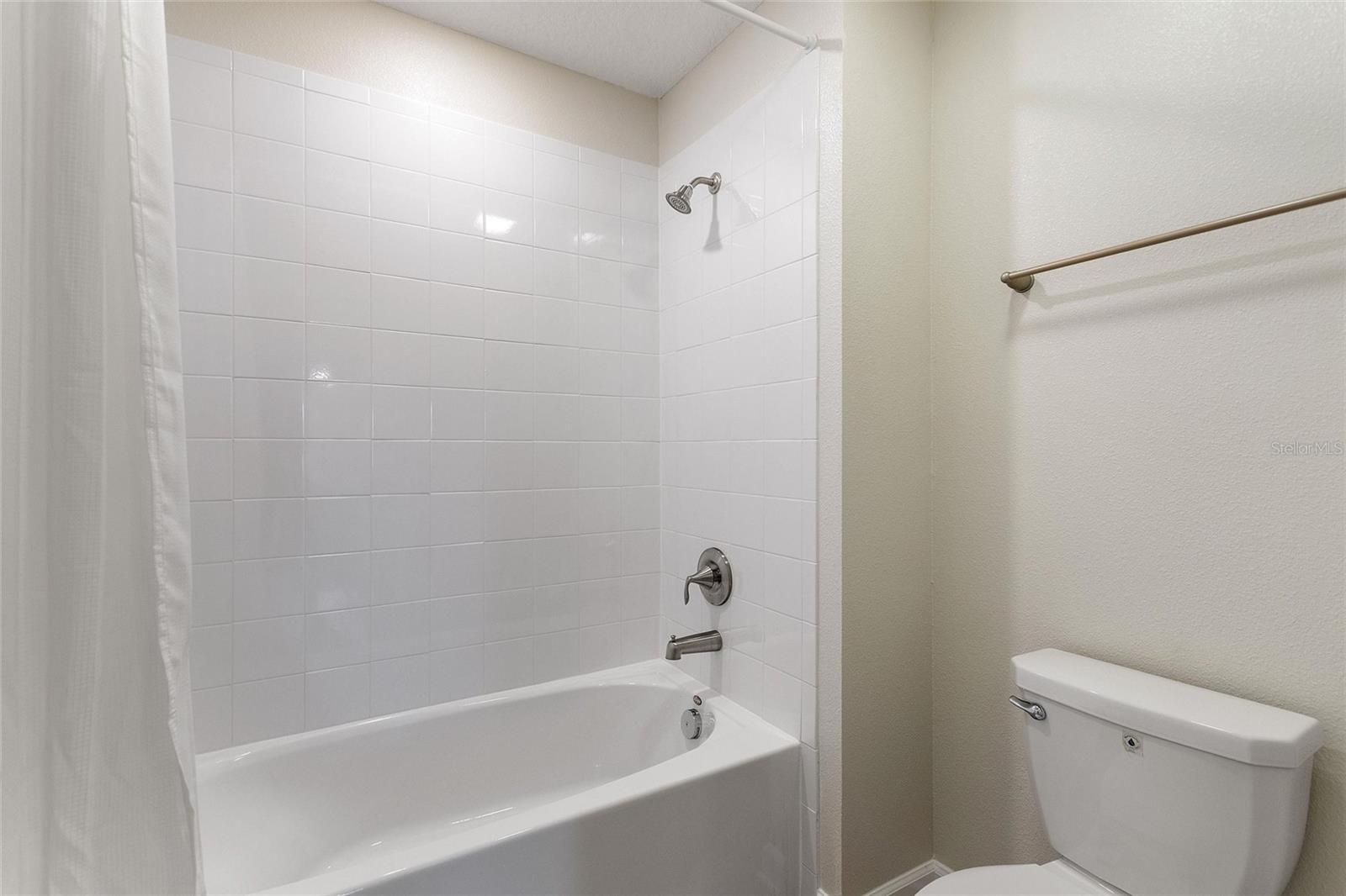 STONEYBROOK SOUTH NORTH PRCL PH 5 - Residential Lease