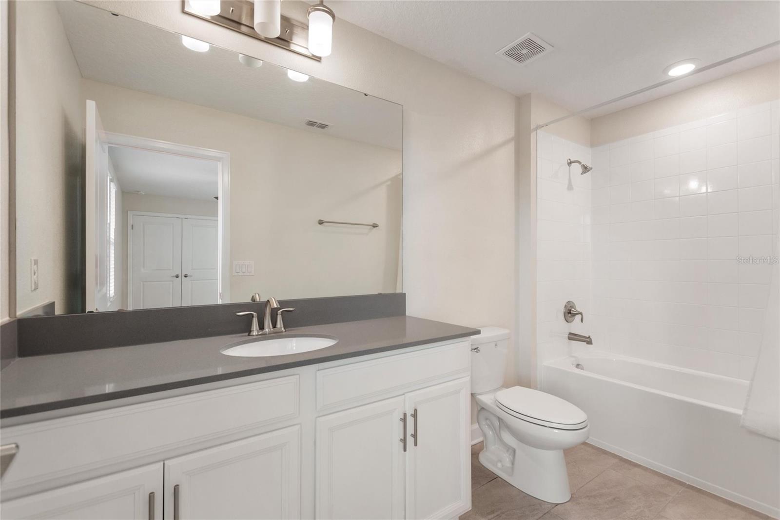 STONEYBROOK SOUTH NORTH PRCL PH 5 - Residential Lease