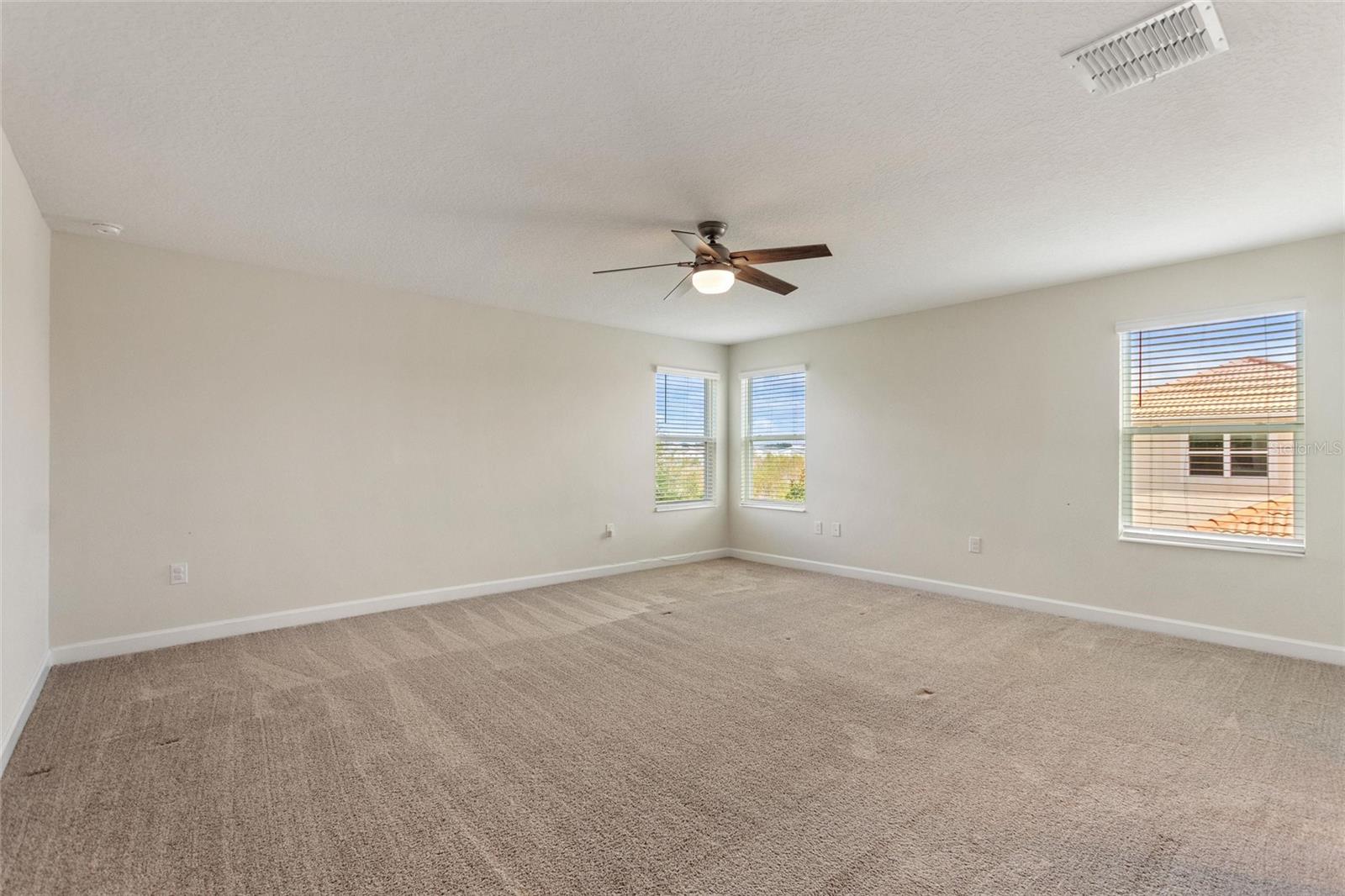 STONEYBROOK SOUTH NORTH PRCL PH 5 - Residential Lease