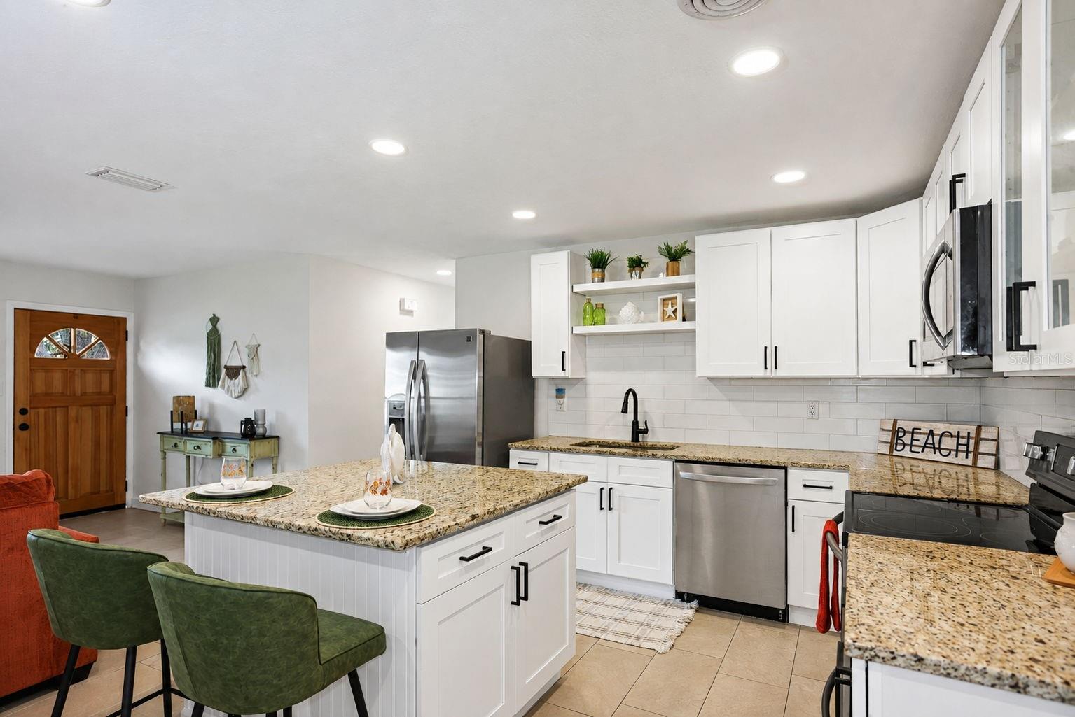 Search Properties for Sale 4 482 OAKWOOD DRIVE