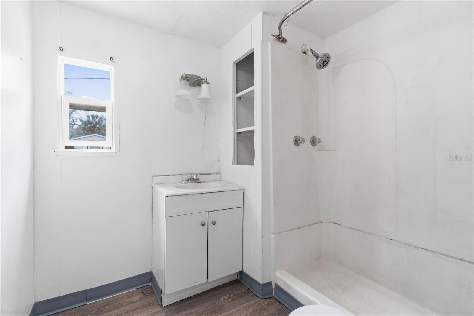 ZEPHYRHILLS COLONY CO - Residential