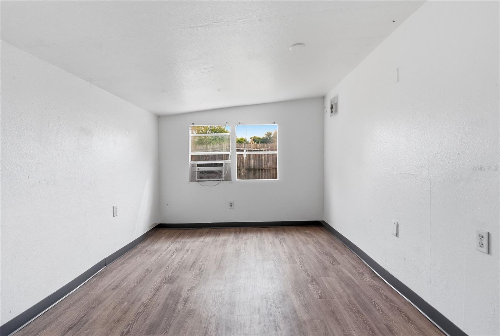 ZEPHYRHILLS COLONY CO - Residential