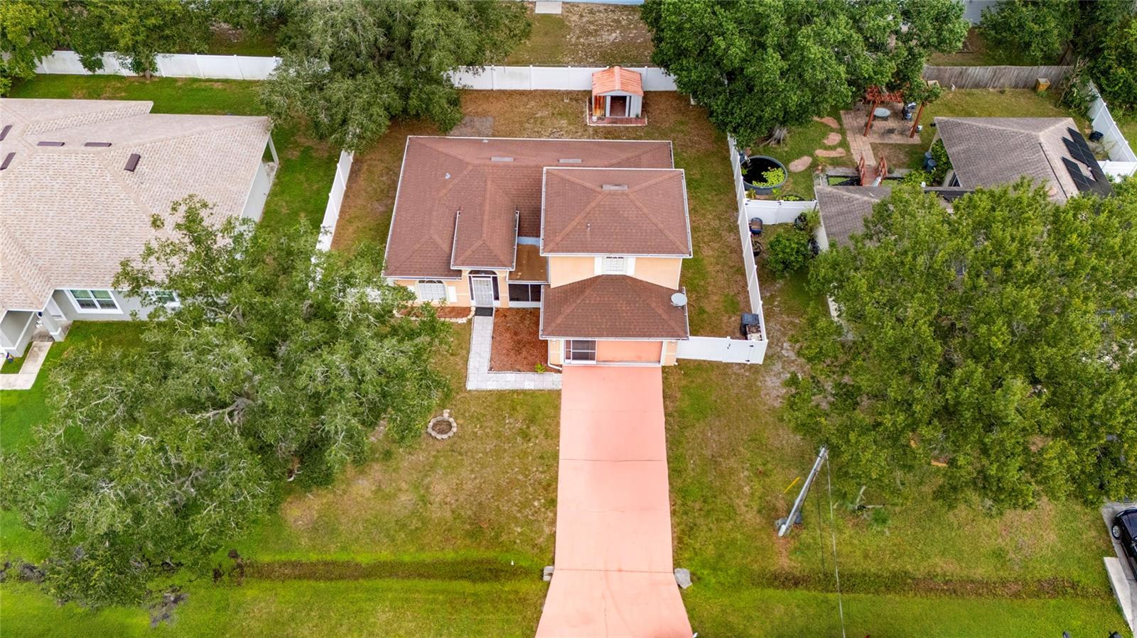 525 FINCH LANE