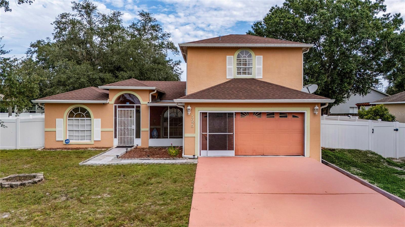 525 FINCH LANE