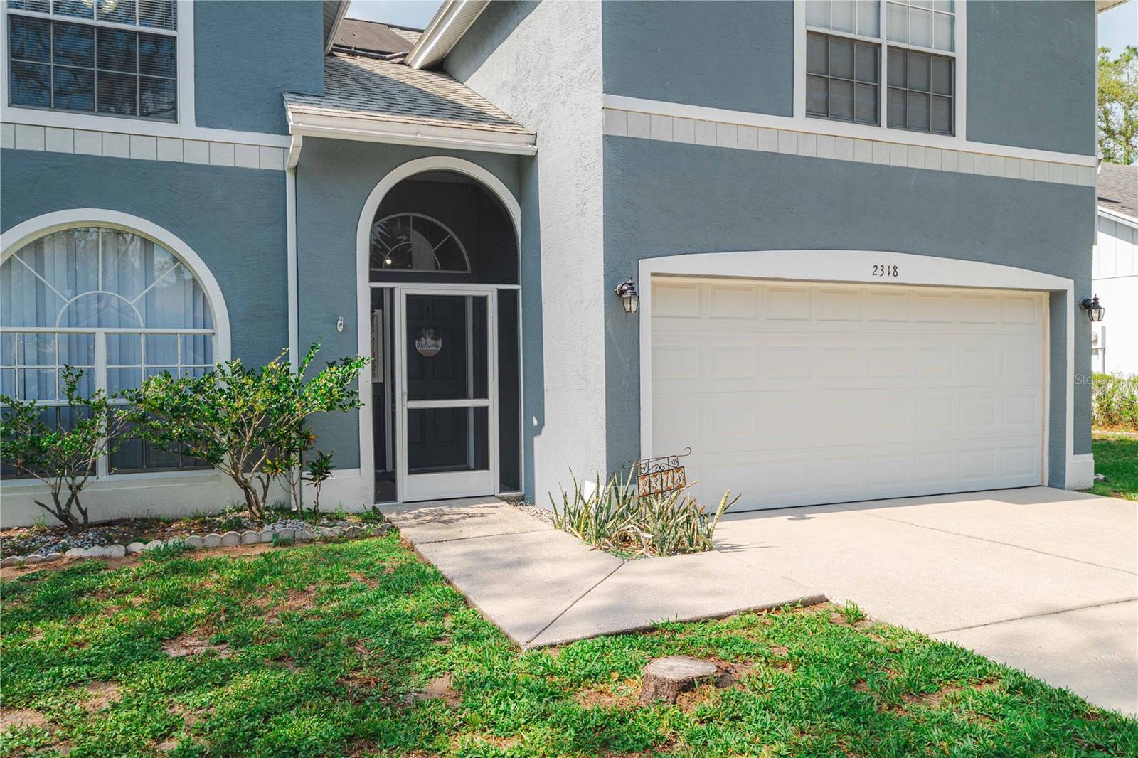 2318 KENWICK DRIVE