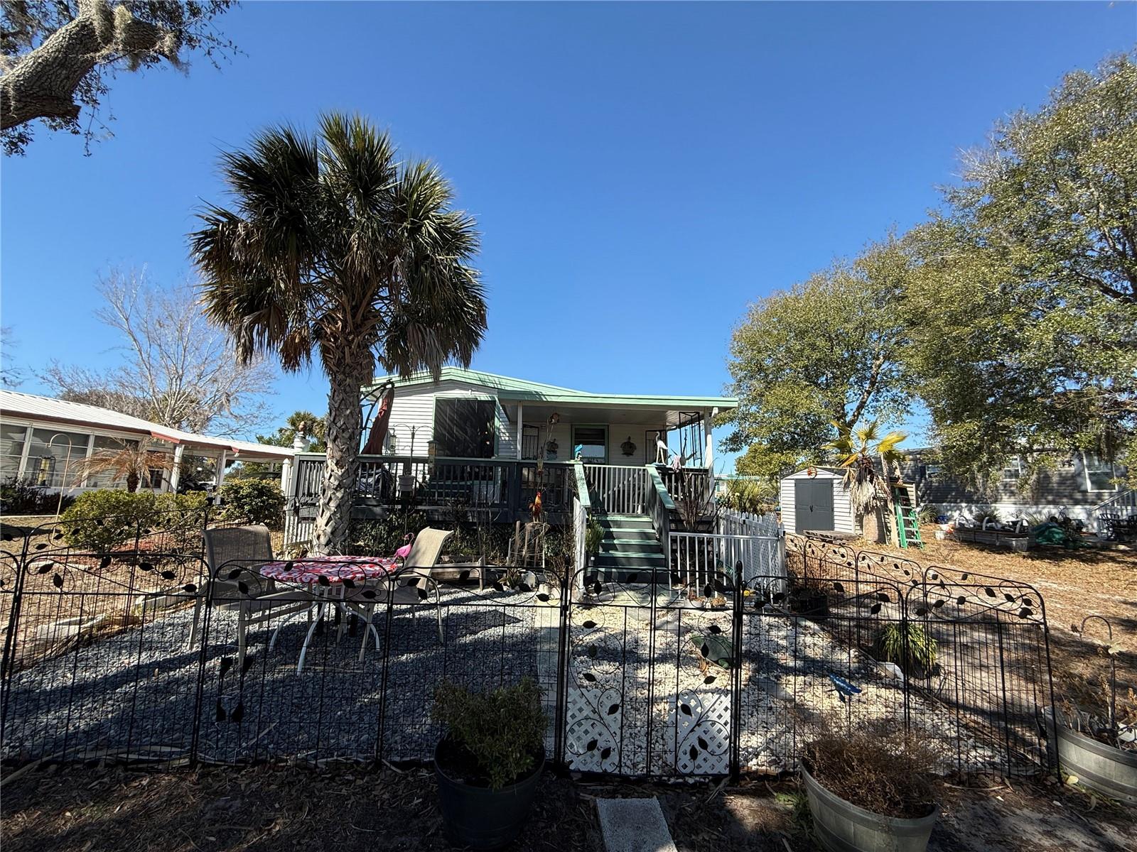 CAMP A WYLE RV RESORT - Residential