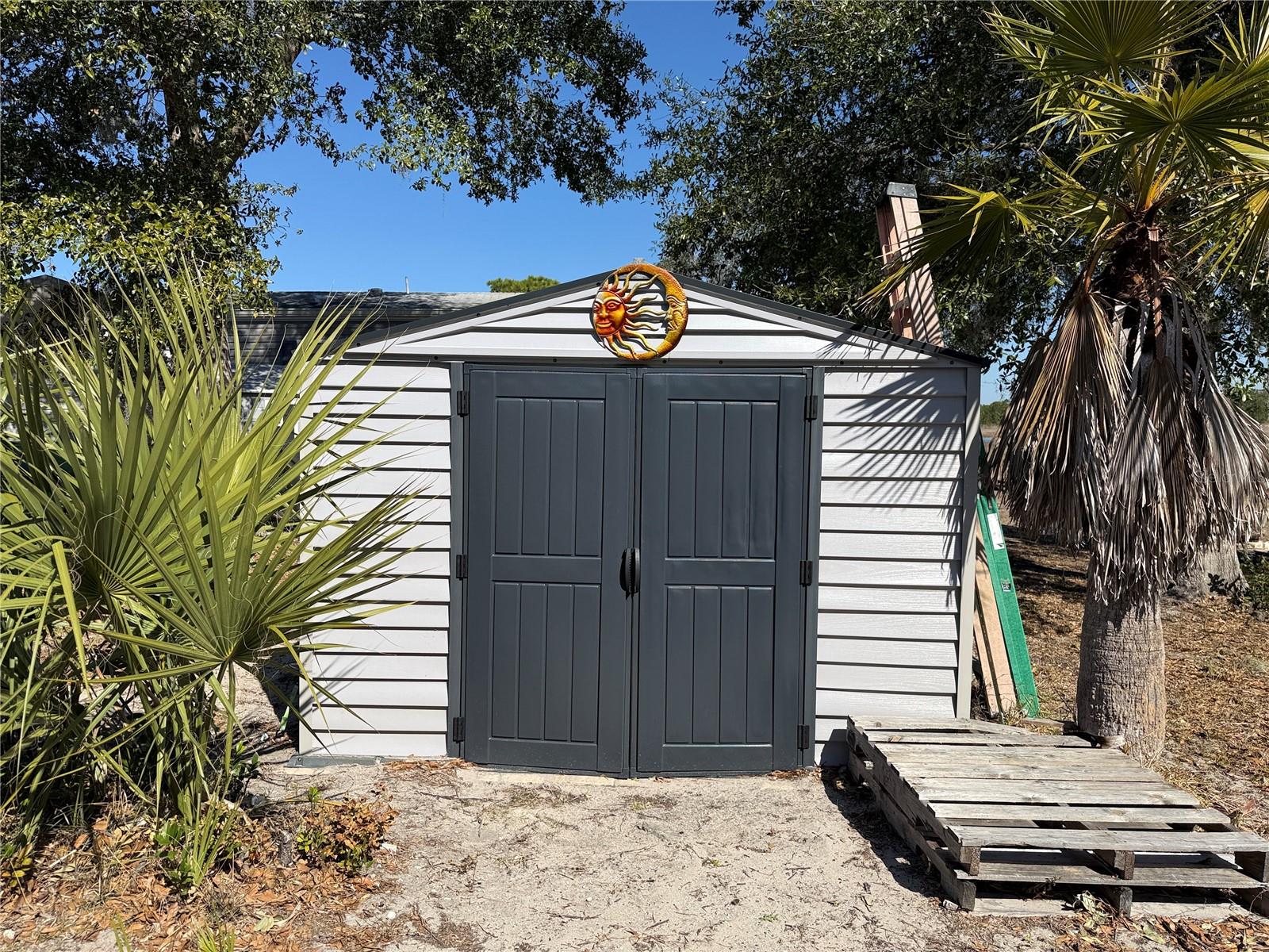 CAMP A WYLE RV RESORT - Residential