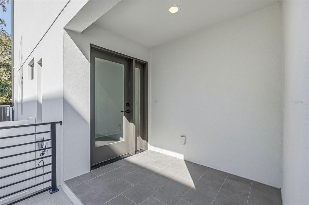 Photo of 4509 W North A Street #2, Tampa, FL 33609 (MLS # TB8439799)