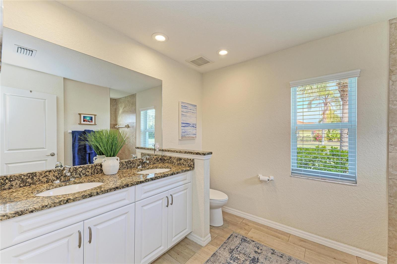 SORRENTO EAST - Residential