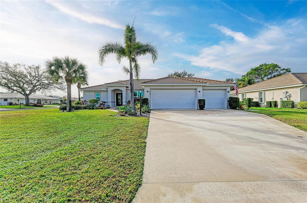 Photo of 436 N Rossetti Drive, Nokomis, FL 34275 (MLS # A4677375)