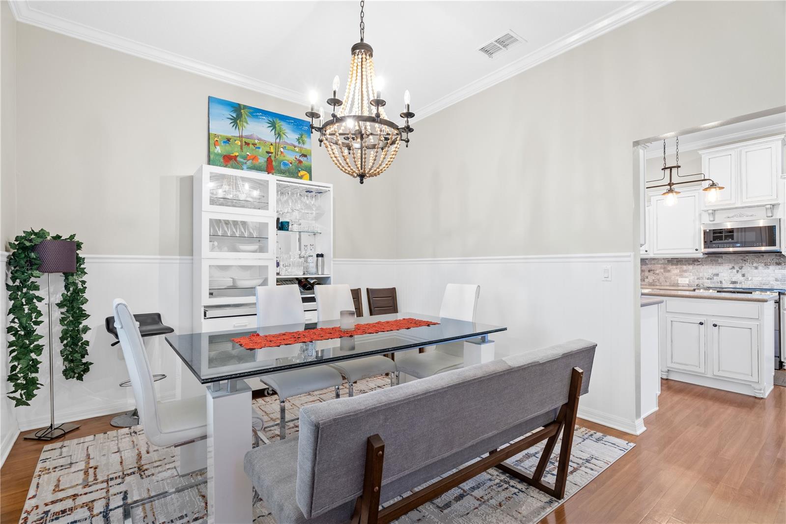 RUNNYMEDE OAKS UNREC - Residential