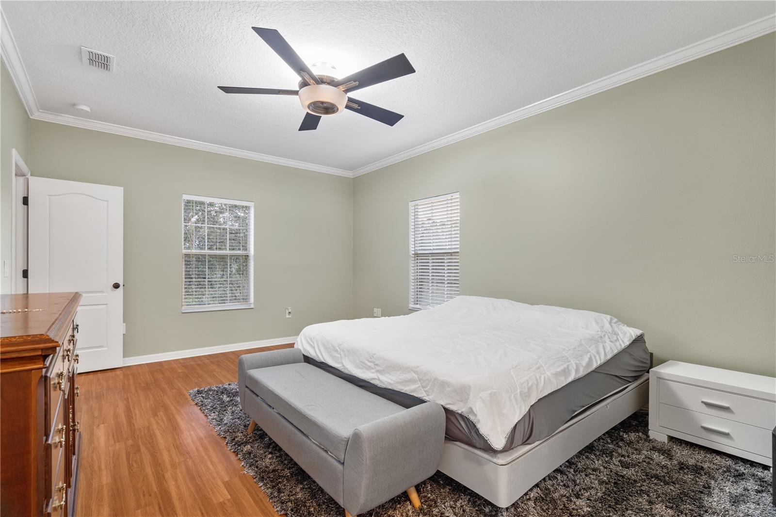 RUNNYMEDE OAKS UNREC - Residential