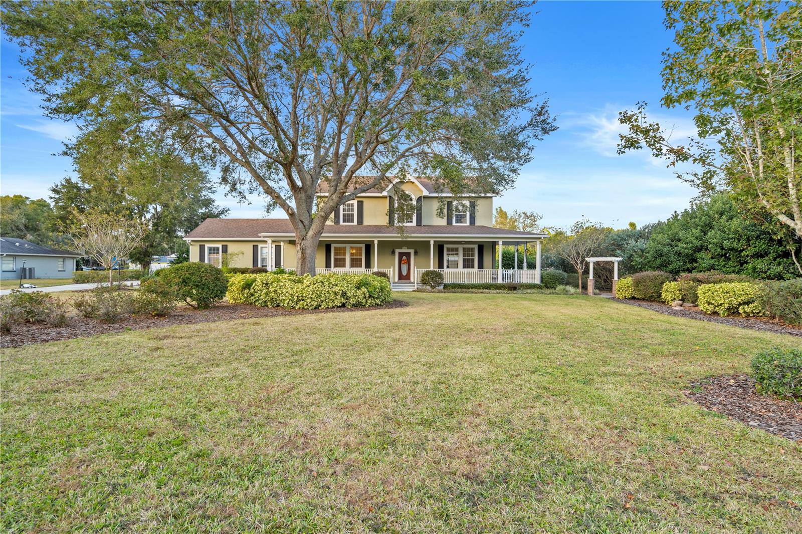 RUNNYMEDE OAKS UNREC - Residential