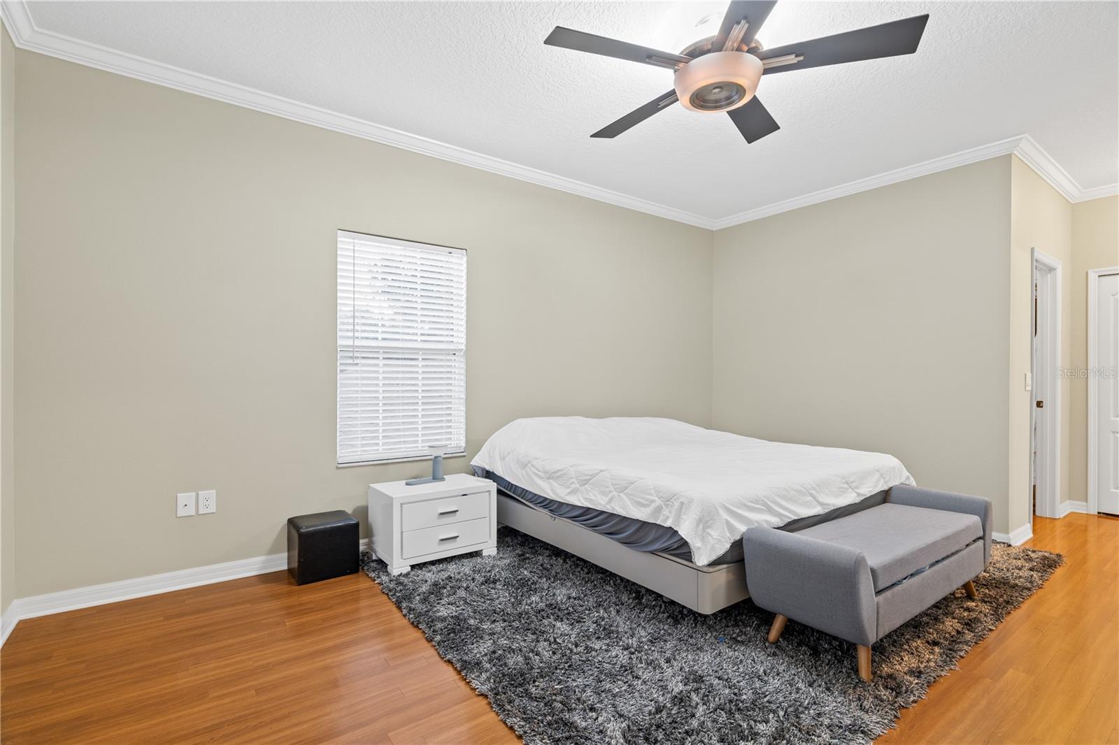 RUNNYMEDE OAKS UNREC - Residential