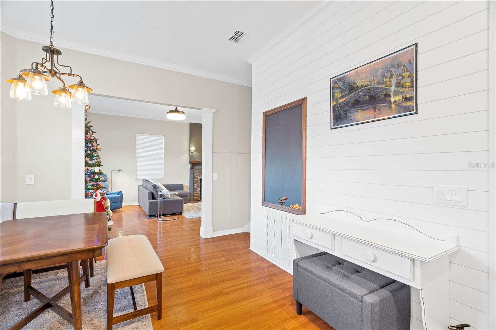 RUNNYMEDE OAKS UNREC - Residential