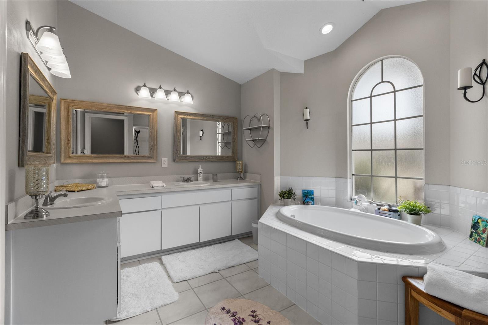 BRITTANY PARK IB SUB - Residential