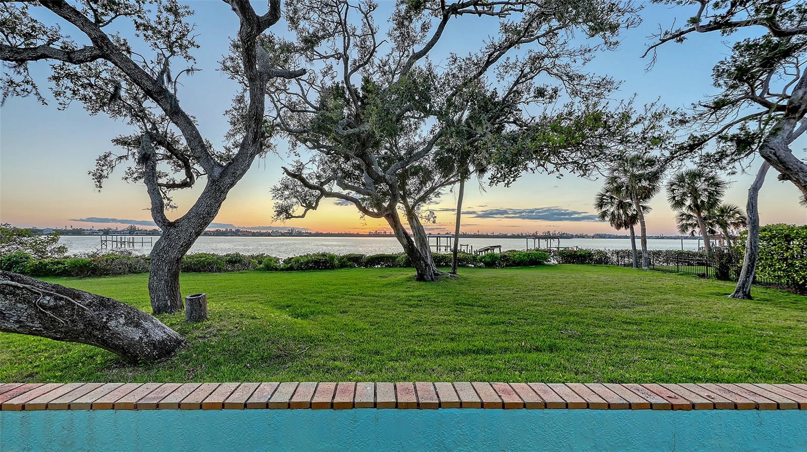 NOT PART OF A SUBDIVISION - Residential