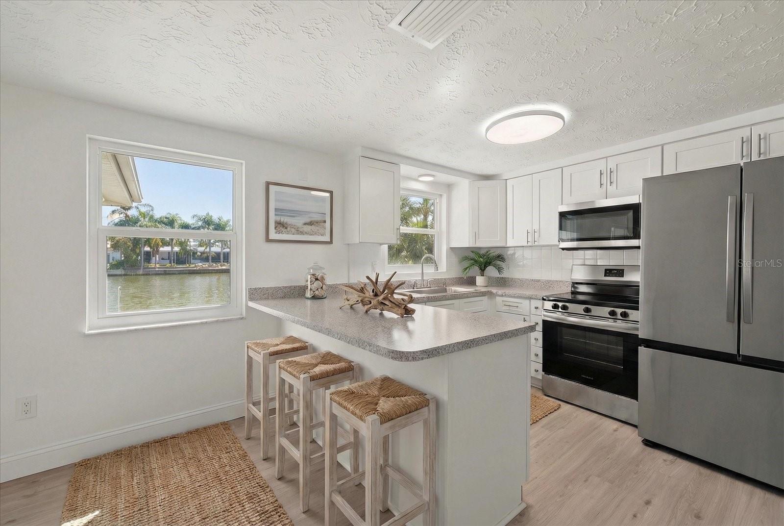 ALOHA GARDENS - Residential