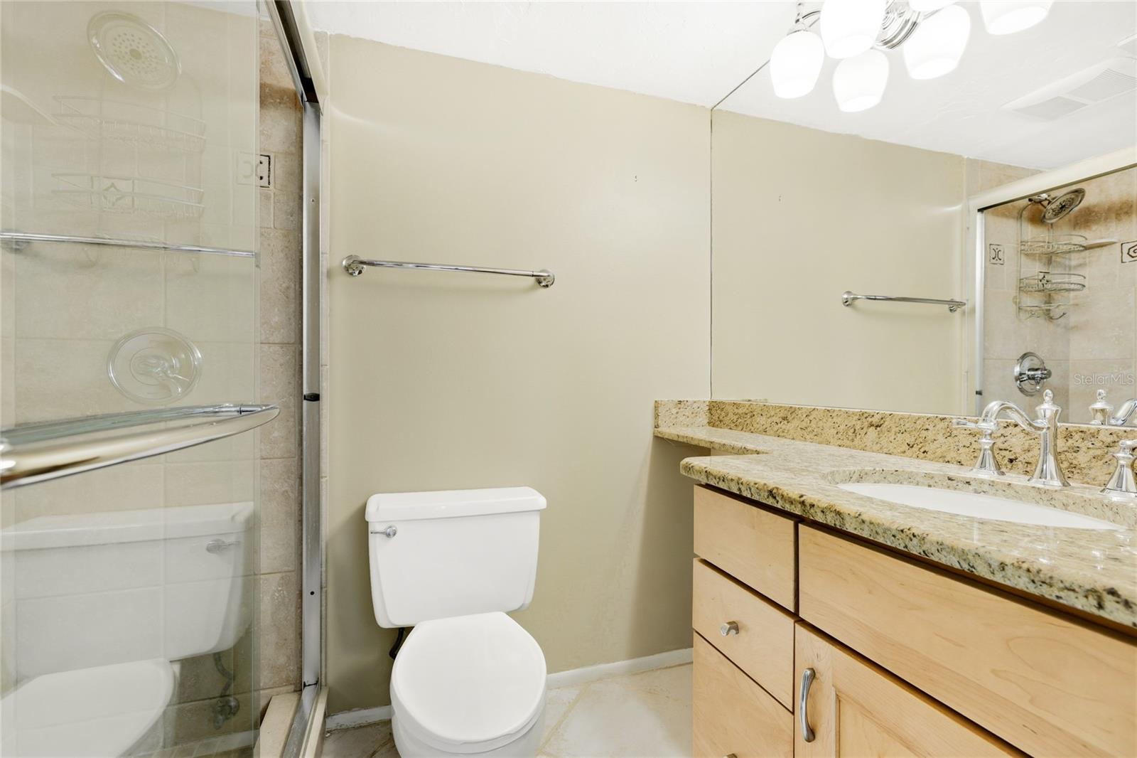 ISLAND REEF I - Residential