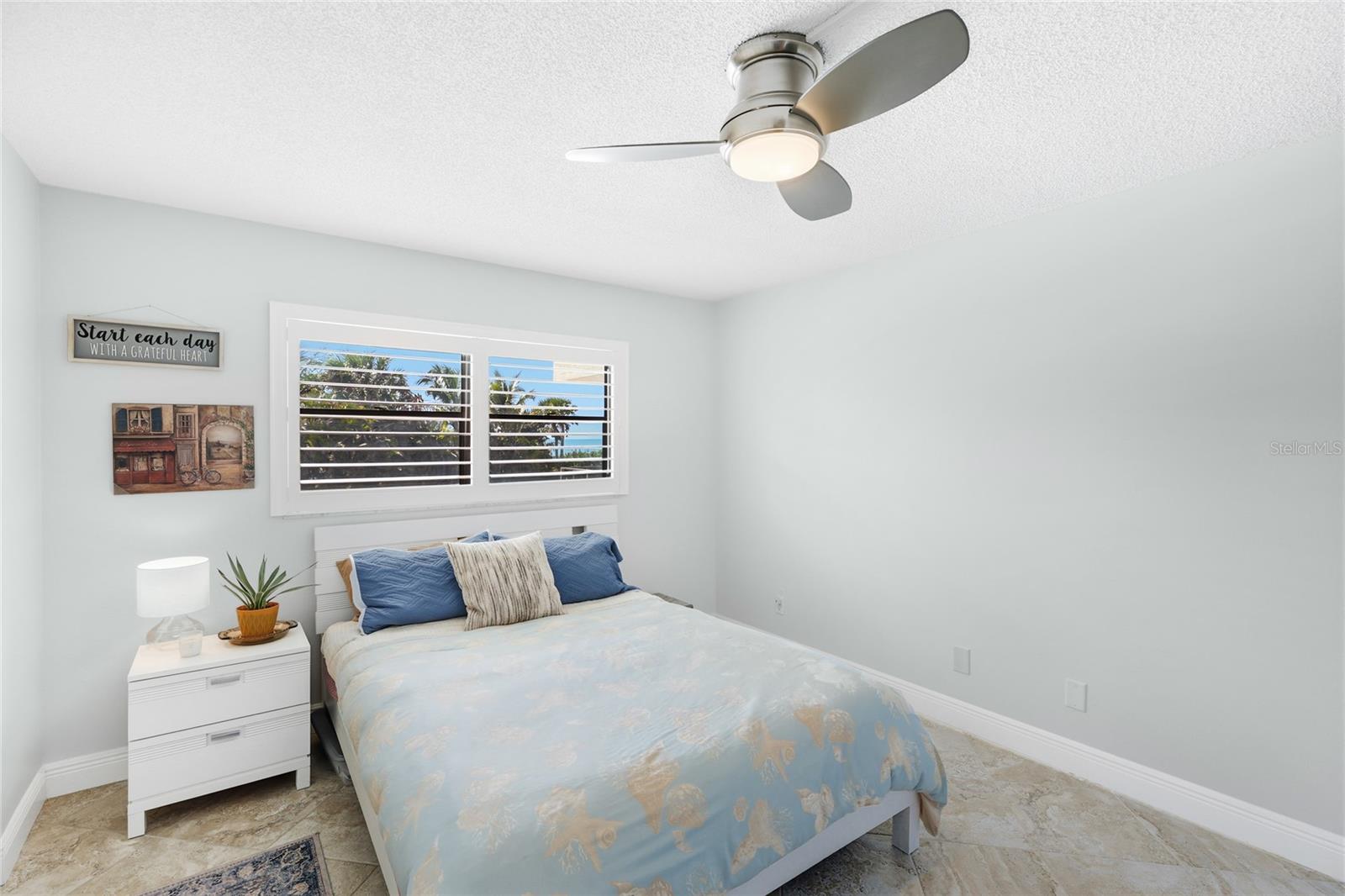 ISLAND REEF I - Residential