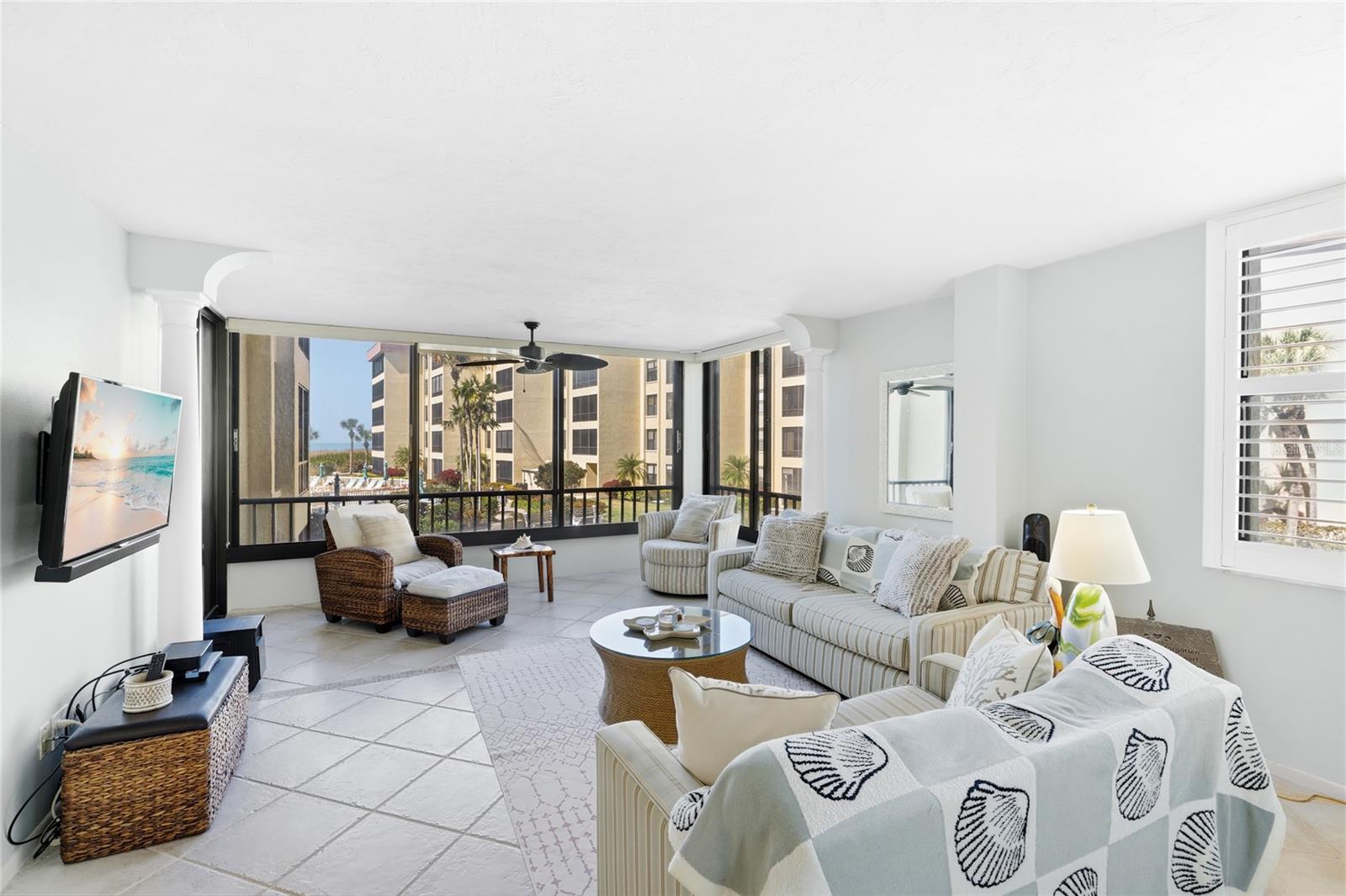 8776 MIDNIGHT PASS ROAD C204