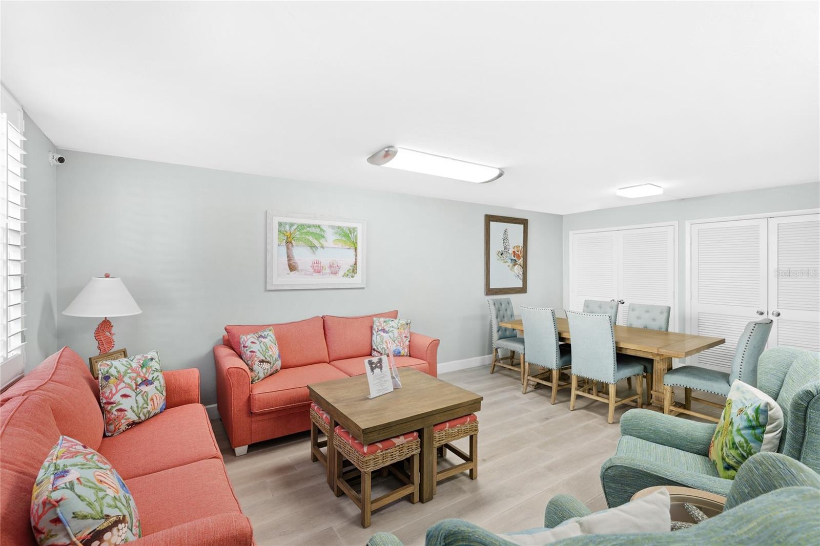 ISLAND REEF I - Residential