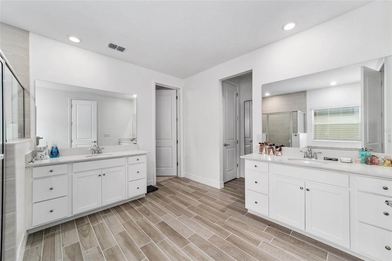 BELLECHASE OAK HAMMOCK - Residential